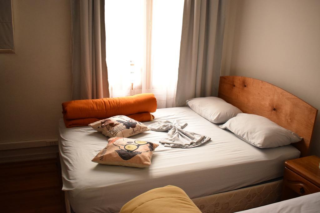 Casa Roble Hostal Boutique Santiago del Cile Esterno foto