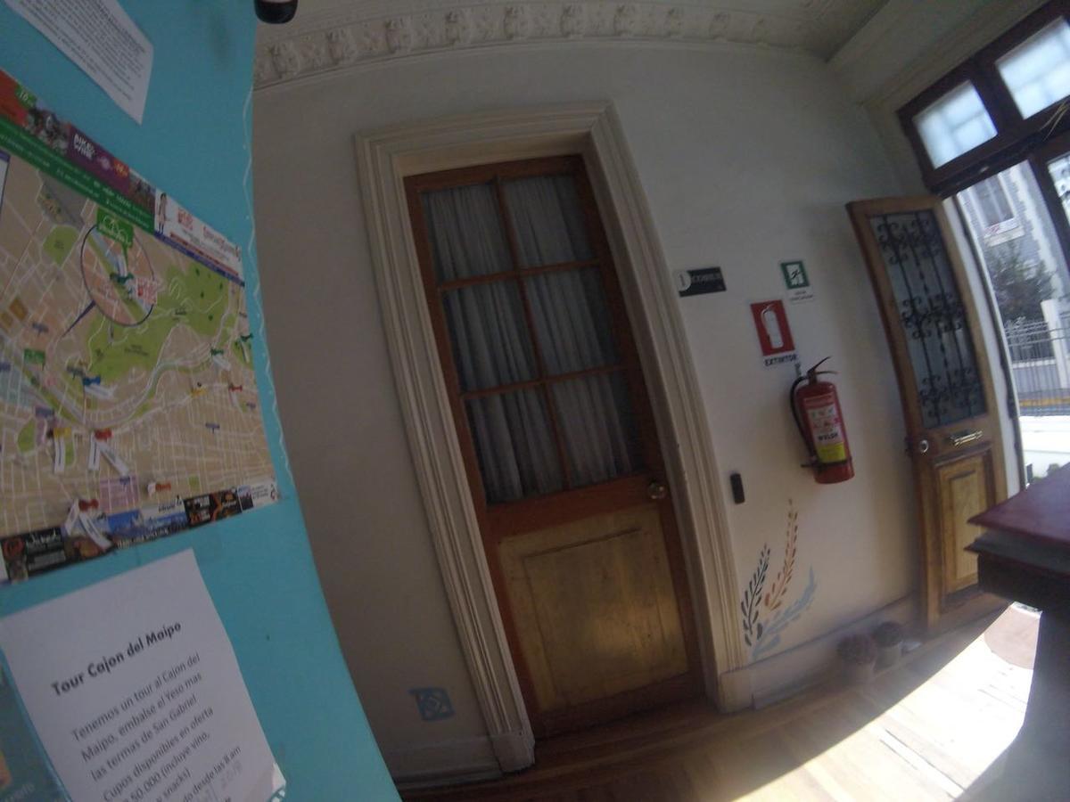 Casa Roble Hostal Boutique Santiago del Cile Esterno foto